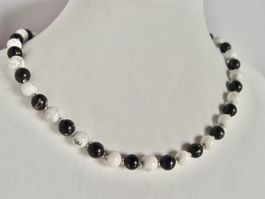 Collier Magnesit und Obsidian