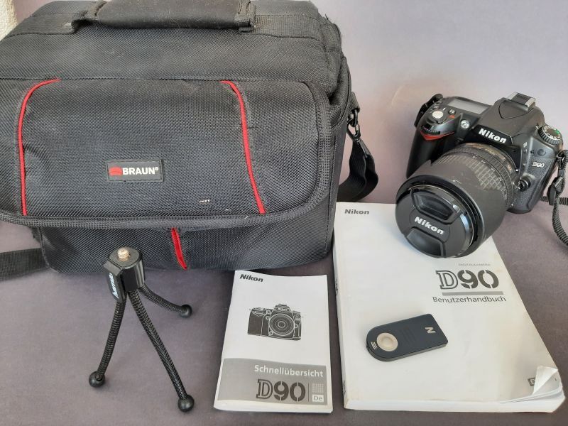 Nikon Fotocamera: Fotoausrüstung Nikon D90 – Usato da Oberengstringen venduto da Goldhase01