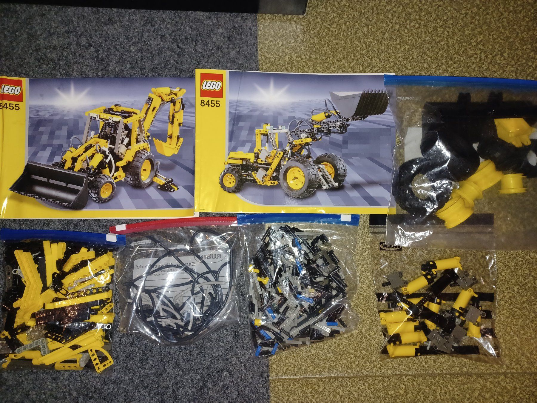 Lego Kit di costruzioni: Lego Technic 8455 Pneubagger / Backhoe Loader 1 – Usato da Linthal venduto da Luther 4