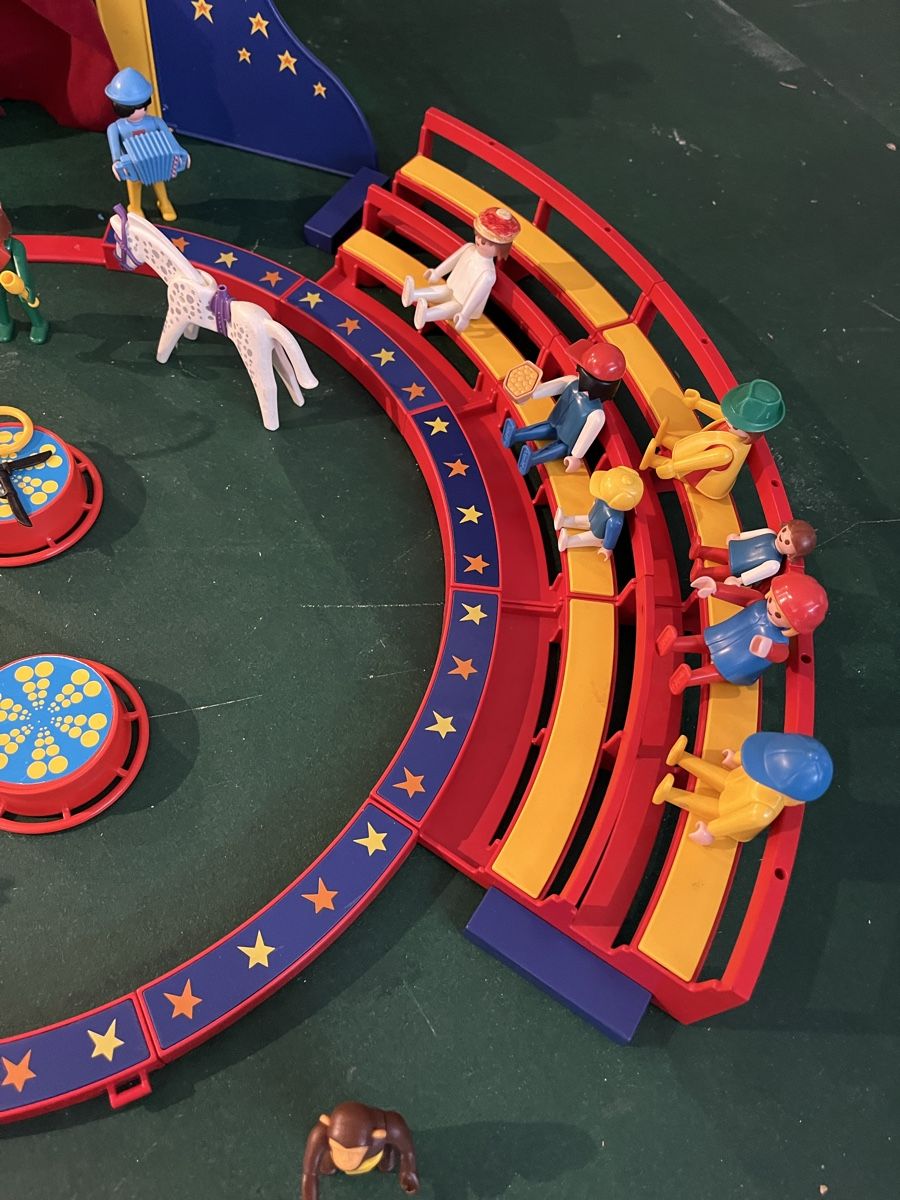 Playmobil Giocattoli: Playmobil Zirkus Romani – Usato da Frauenfeld venduto da adj04 2