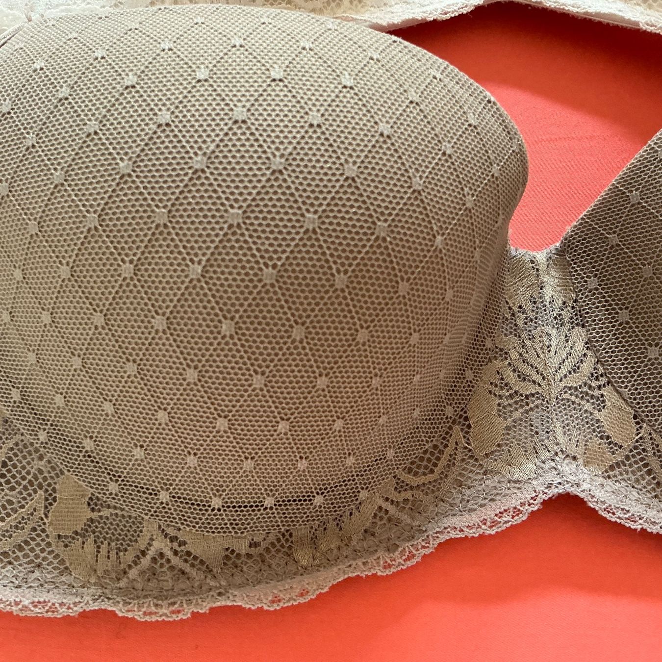 Triumph Altra biancheria intima: 3 Triumph BH, Gr. 75B – Usato da Cormondrèche venduto da fra_gn5t 8