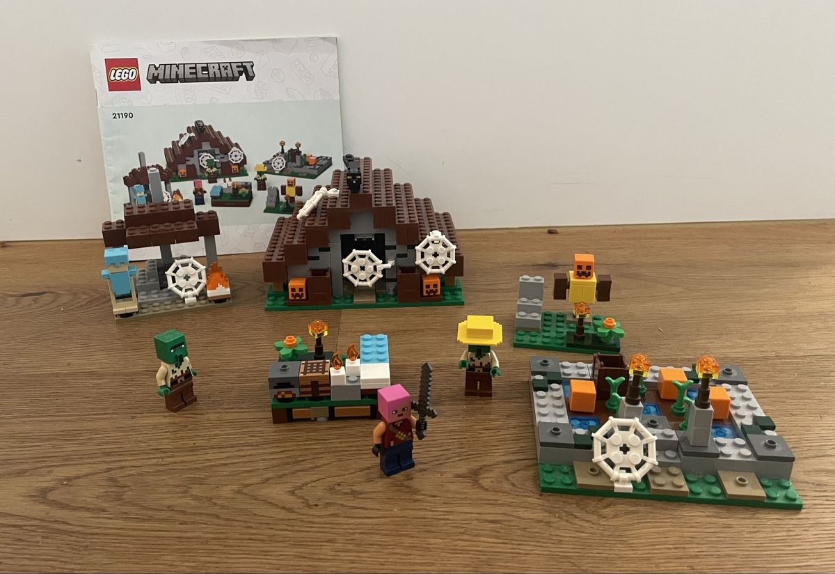 Lego Giocattoli: Lego Minecraft – Usato da Hellbühl venduto da Forny1