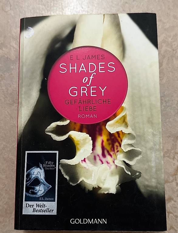 Libri: Fifty Shades of Grey – Usato da Luzern venduto da _.Horizon._