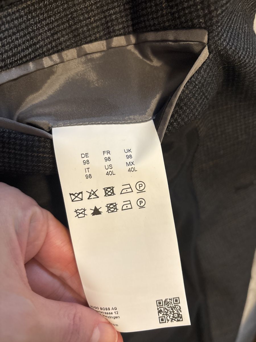 Hugo Boss Lots de vêtements: Boss Men's Suit Jacket + Pants, Size 52 – Neuf (Voir description) à Zürich par mary_5ln5 3