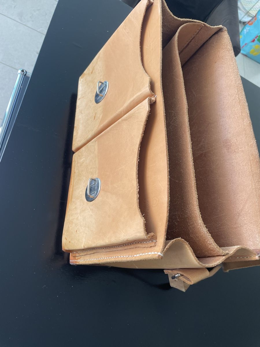 Borse: Ledertasche handgemacht in Behindertenheim – Usato da Oberdorf SO venduto da ric_sww8 2