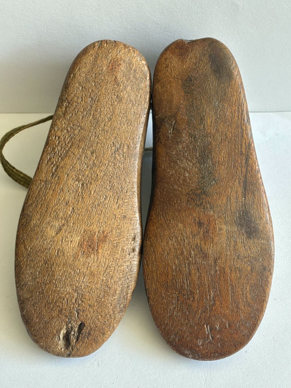 Scarpe per ragazzi: Antike Kinder Holzschuhleisten No.5 – Usato da Kloten venduto da Nephty 8