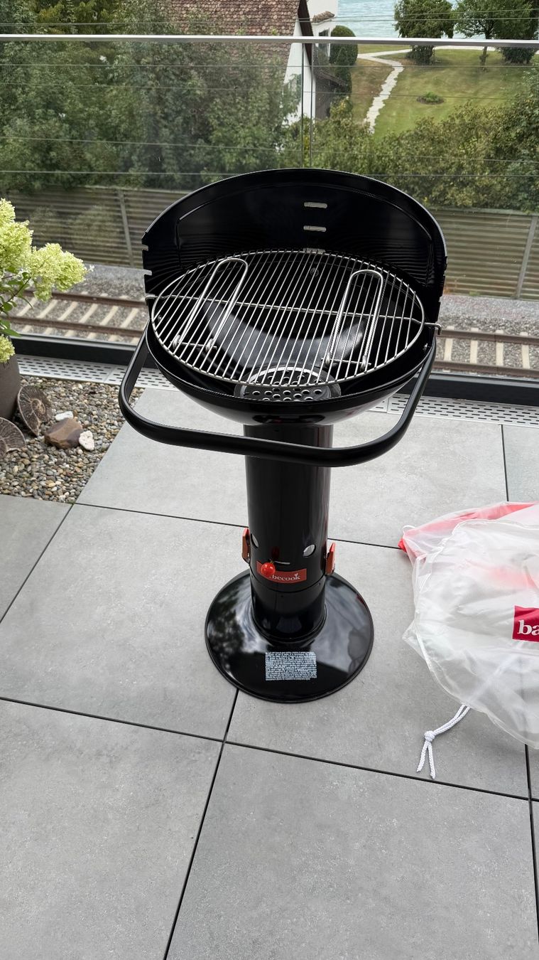 Griglie: Barbecook Grill 42cm – Usato da Freienbach venduto da Freebee22