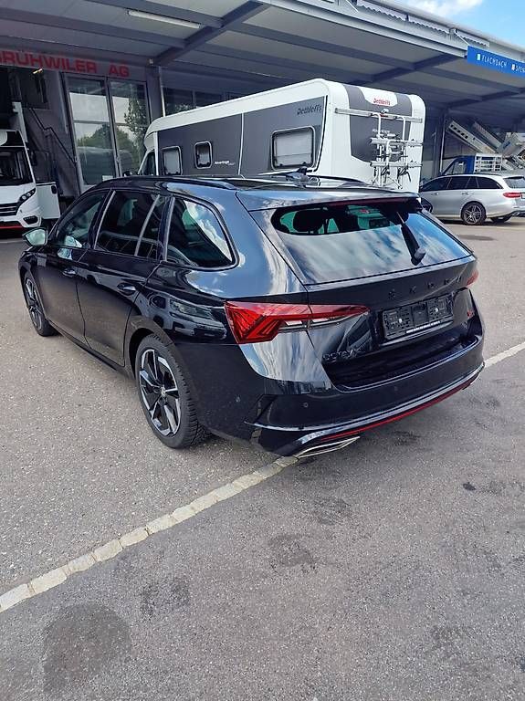 Skoda Automobili: Skoda Octavia RS 4x4 – Usato da Baar venduto da ver_z7lm 3