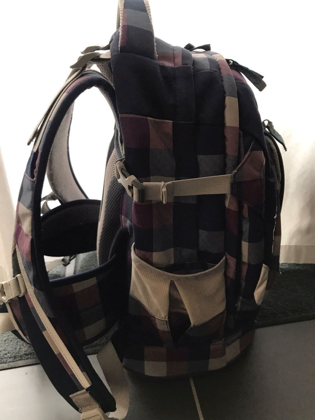 Satch Borse & Zaini: Satch Schulthek Rucksack – Usato da Oberweningen venduto da Jogi2 1