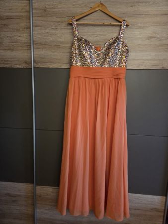 Elegantes Abendkleid in Coral - nur 1x getragen