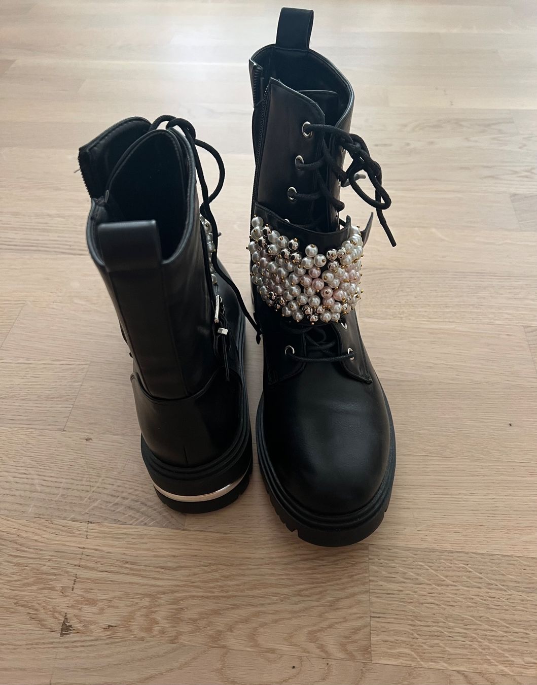 Scarpe da donna: Damen Schuhe – Nuovo (secondo la descrizione) da Wetzikon ZH venduto da P__tt5 2