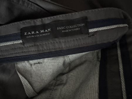 Pantalón Zara Man anthracite taille 40