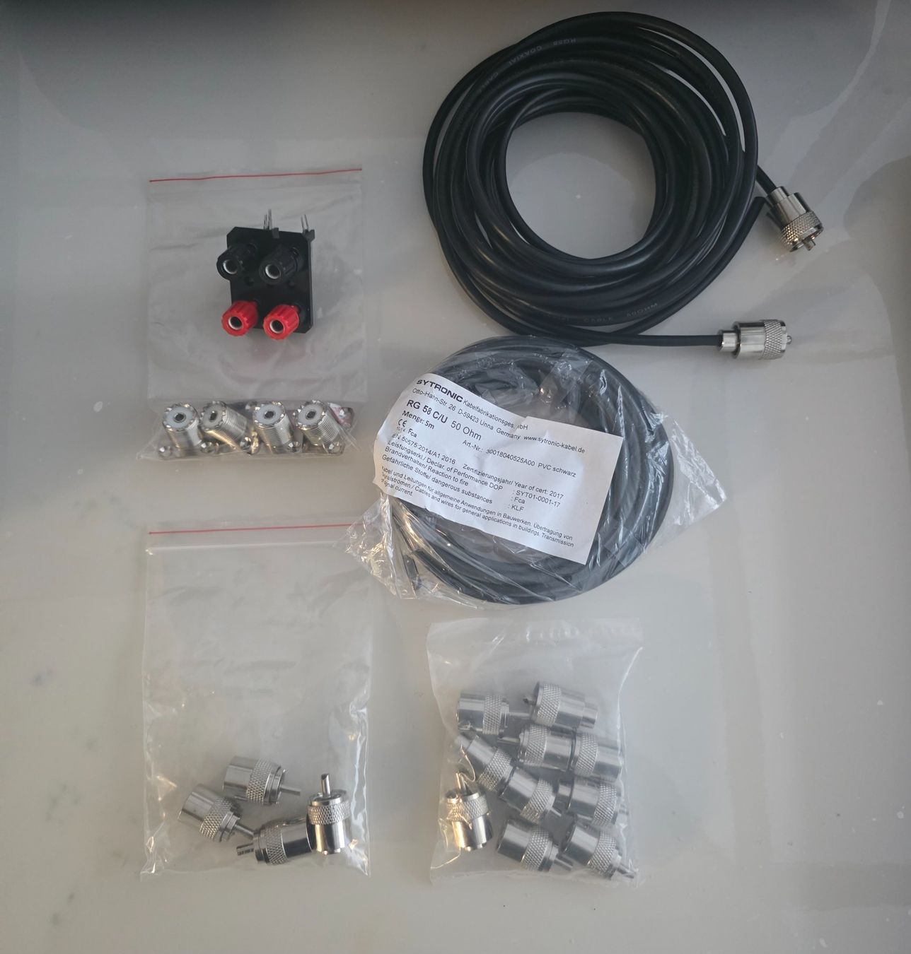 Cavi: Koaxialkabel RG58, PL Stecker und PL Einbaubuchse – Nuovo e nell'imballaggio originale da Luzern venduto da LuzernVerkauft