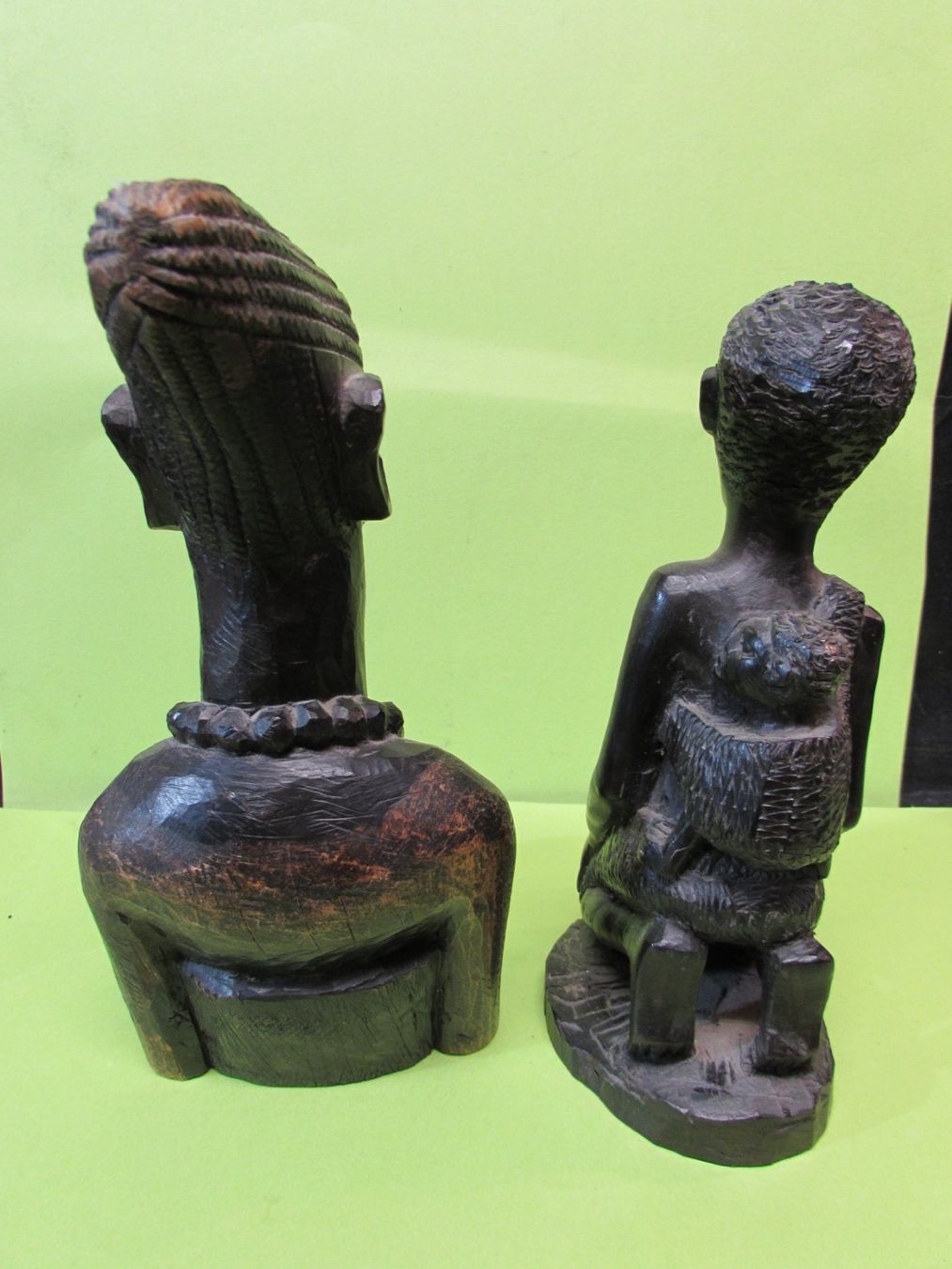 Statuette: Afrika Kunst – Usato da Walchwil venduto da Shells1 1