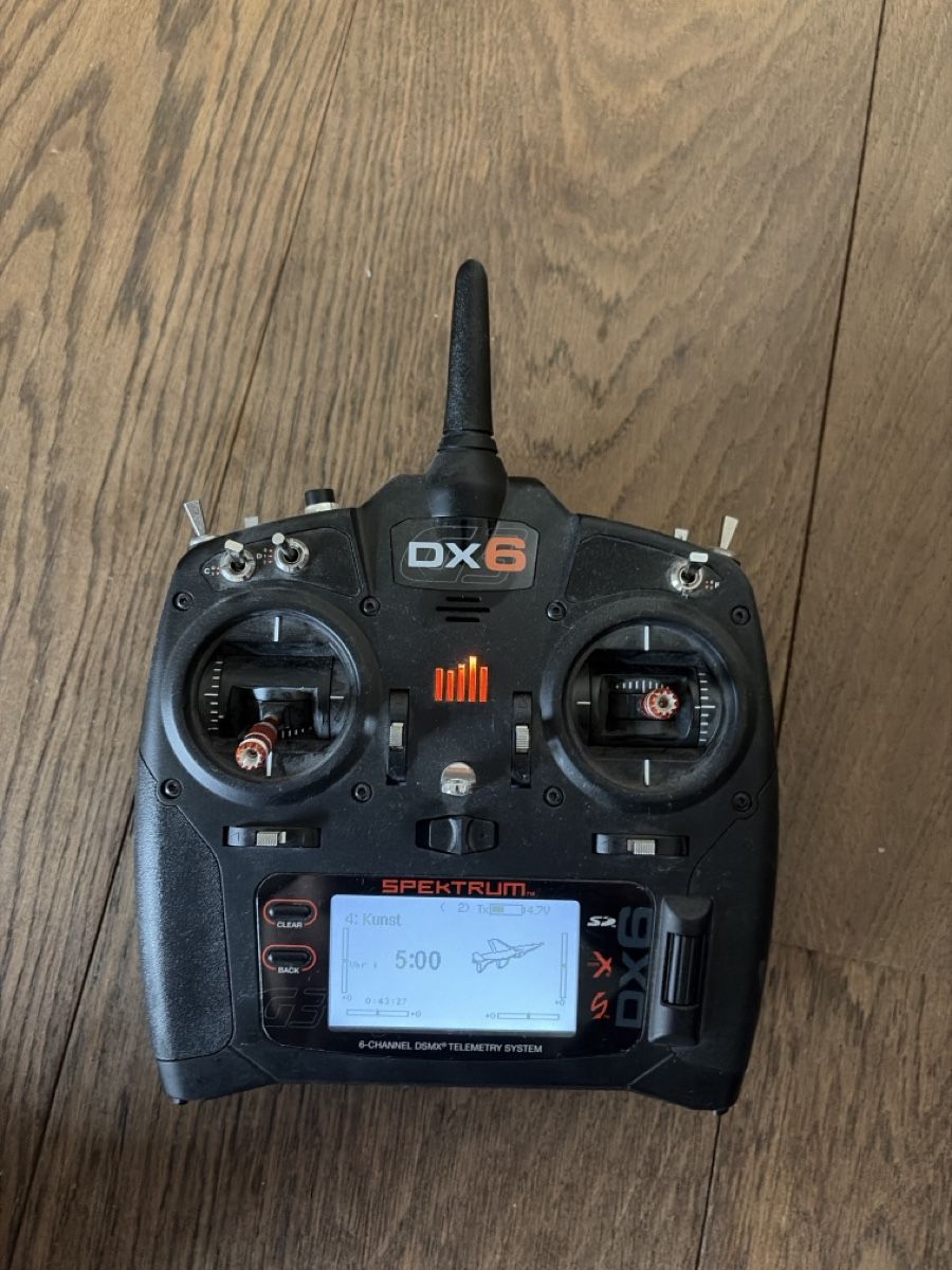 Spektrum Fernsteuerungen: Spektrum DX6 Transmitter – Neu (gemäss Beschreibung) aus Watt von Robin.z