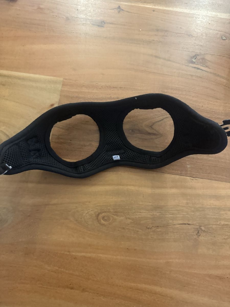 Vêtements: Hunde geständli – D'occasion à Amriswil par FitmentCompany 1