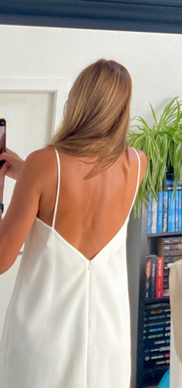 Robes: Robe avec dos ouvert. – D'occasion à Echallens par 1961zap 3