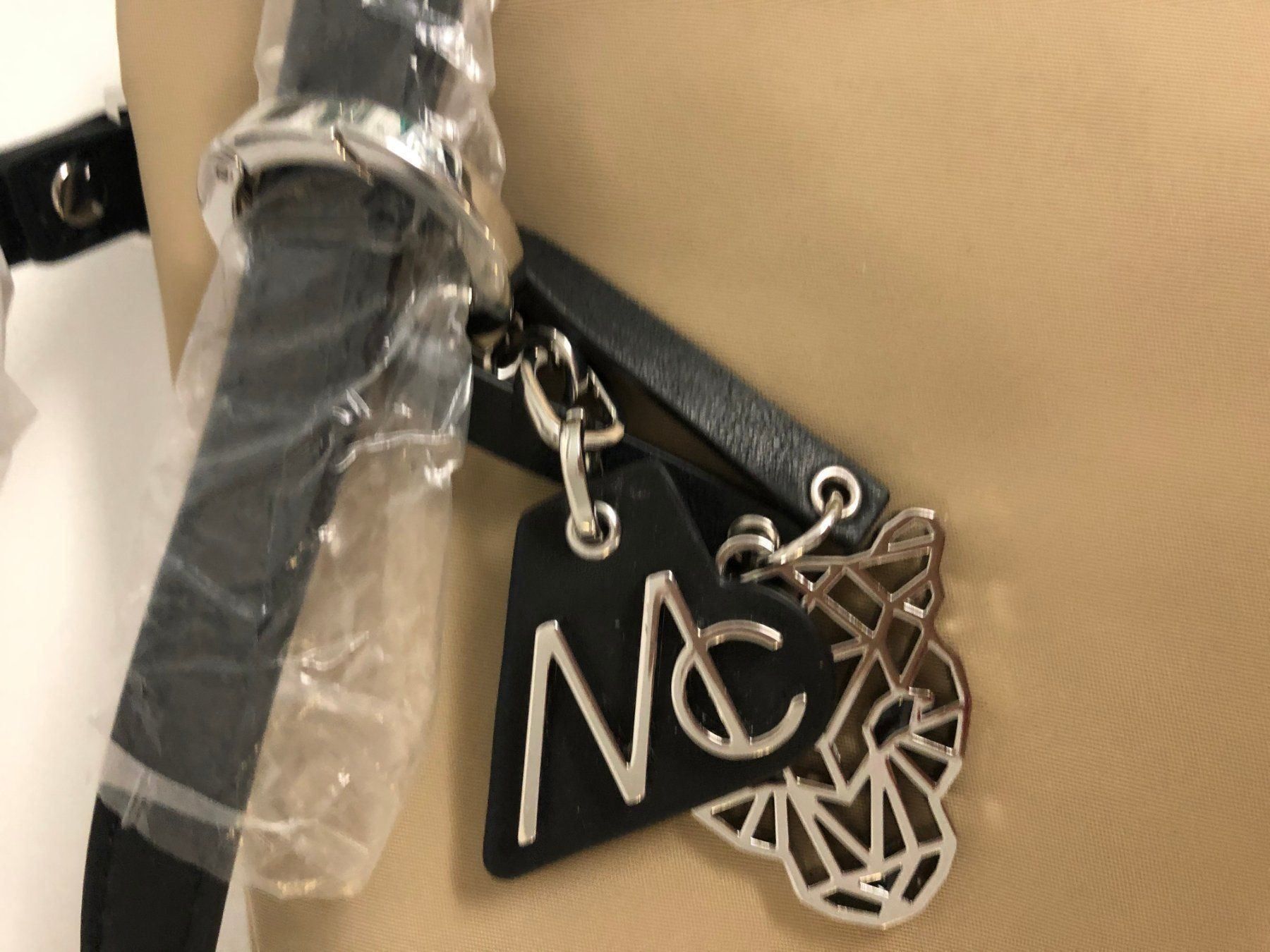 Marc Cain Borse da donna: Marc Cain Doppel Tasche  Umhängetasche – Nuovo e nell'imballaggio originale da Volketswil venduto da praxis12 1