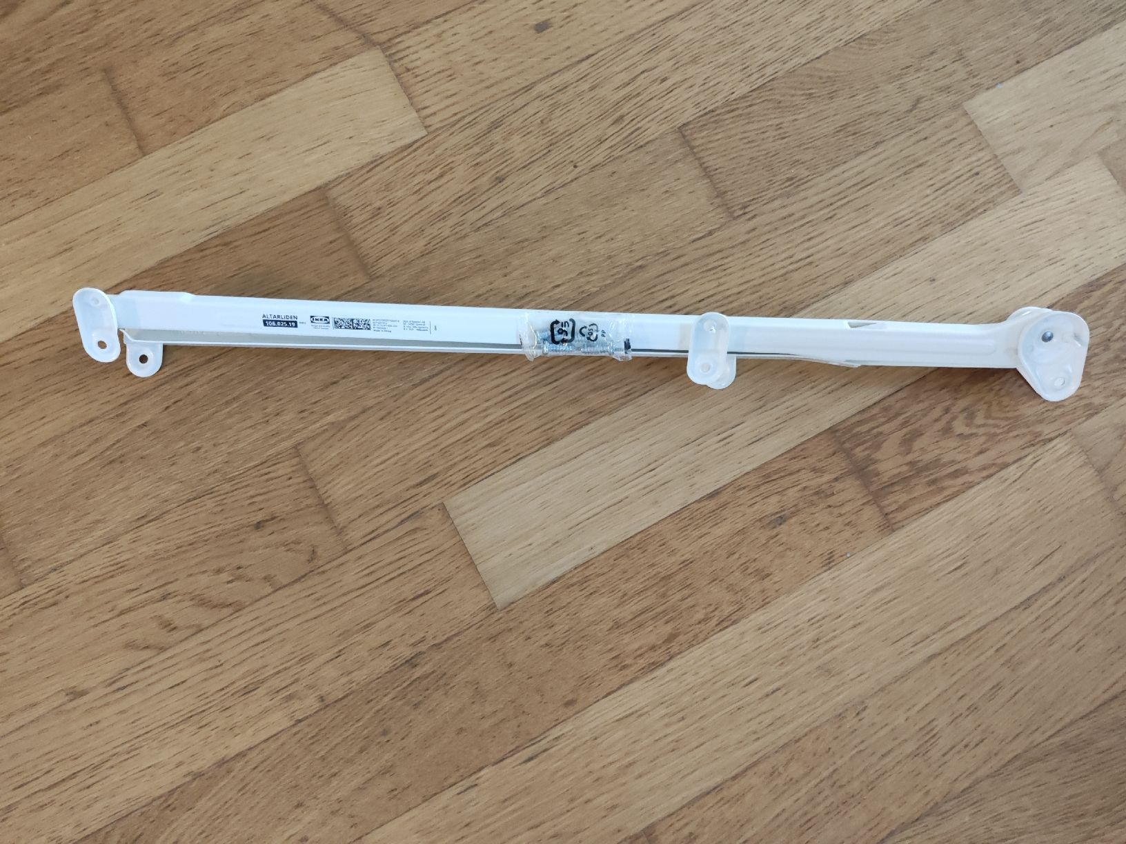 Altro in Decorazioni & Accessori: IKEA ALTARLIDEN support 106.025.19 neuf – Nuovo e nell'imballaggio originale da la tour de peilz venduto da alegre02