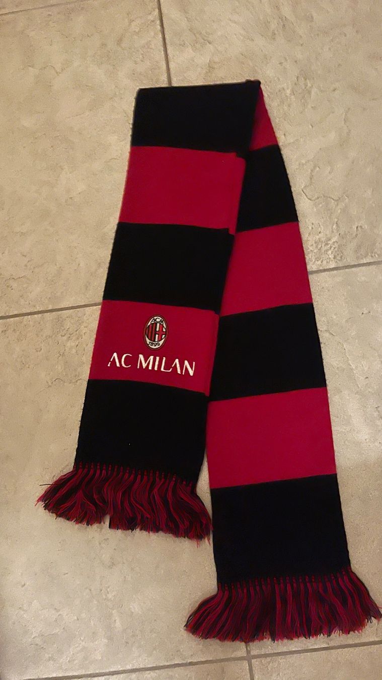 Foulard & Sciarpe: Fussballschal AC Milan – Nuovo (secondo la descrizione) da Wetzikon ZH venduto da Schrungus