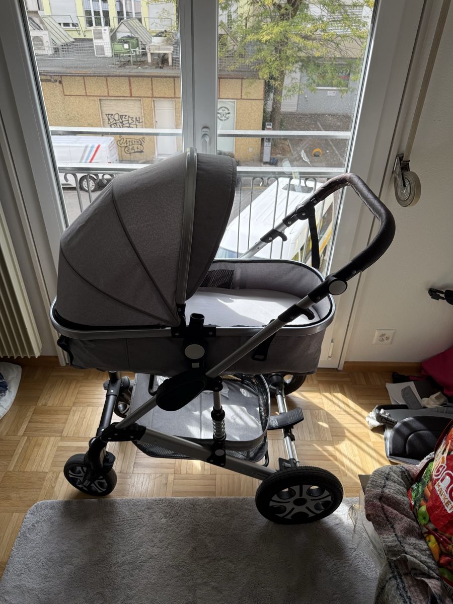 Carrozzine: Kinderwagen Neu – Nuovo (secondo la descrizione) da Basel venduto da Rodriguez_Erika 1