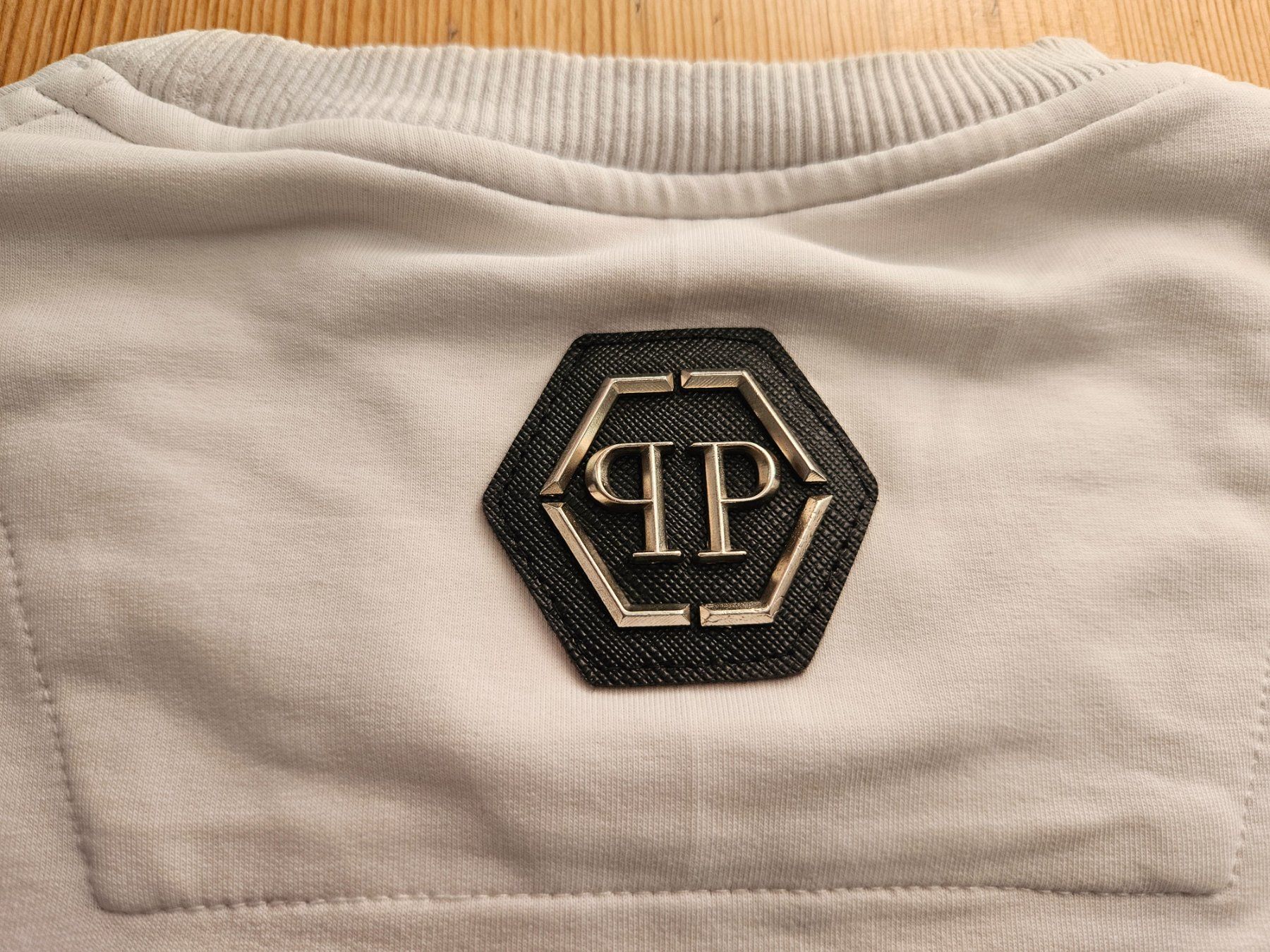 Philipp Plein Pullover & Sweatshirts: Pullover Philipp Plein Herren weiss mit Skull Grösse L – Gebraucht aus Hägglingen von pri_zdz5 7