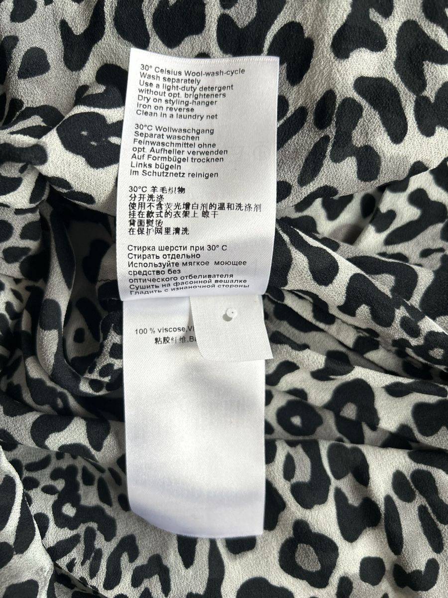 Marc Cain T-shirt: Maglione Marccain taglia S – Nuovo (secondo la descrizione) da Locarno venduto da Matic04 7
