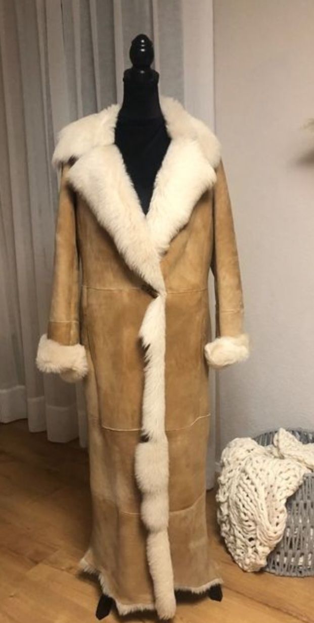 Cappotti: Lammfell mantel – Usato da Gunzgen venduto da thomasbx 2