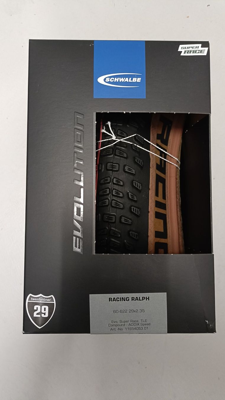 Schwalbe Pneus & Kompletträder: Schwalbe Racing Ralph 29x2.35 – Neu und originalverpackt aus Wichtrach von Dzysset