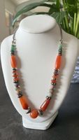 Collier en pierre tendance