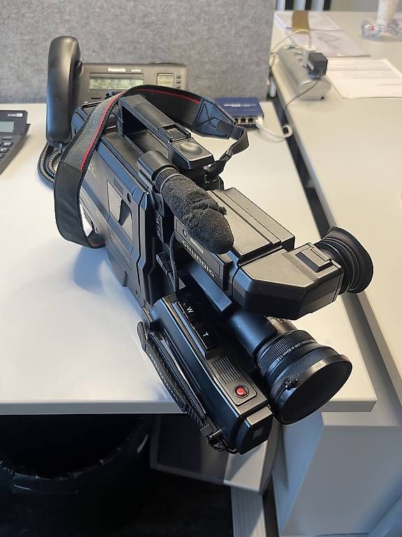 Caméscopes: Grundig S-VS180 – D'occasion à Fischbach-Göslikon par Ser_xl7r 1