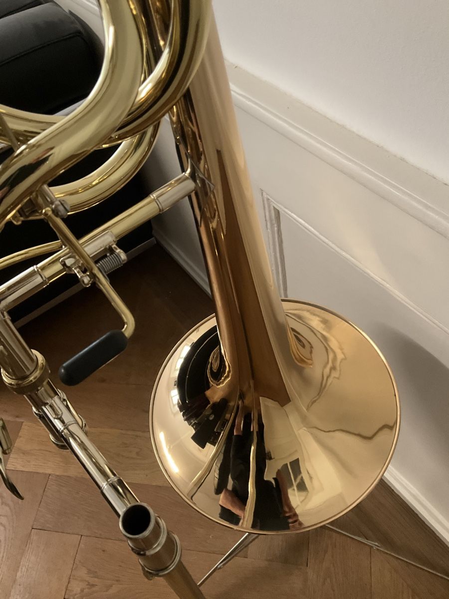 Strumenti musicali: Trombone basse Bach Stradivarius 50 BLG – Usato da Porrentruy venduto da Dix8 2