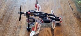 LEGO Technic Ultraleicht-Hubschrauber 42057