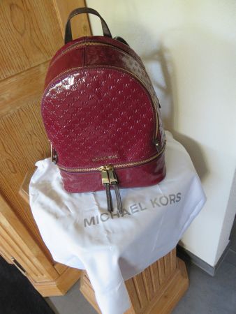 NEUER RUCKSACK von MICHAEL KORS