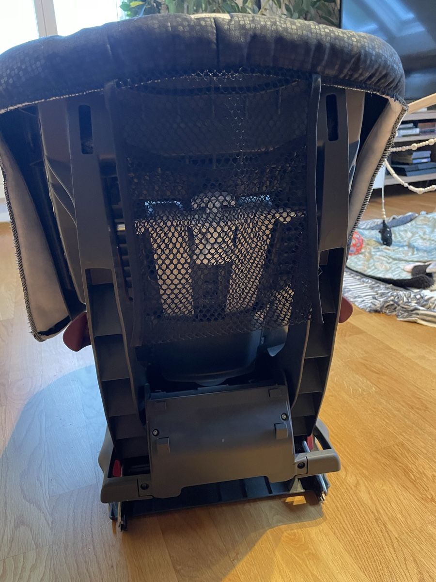 Seggiolini per auto: Kindersitz Römer Duo plus – Usato da Mühlethal venduto da Manuloosli 2