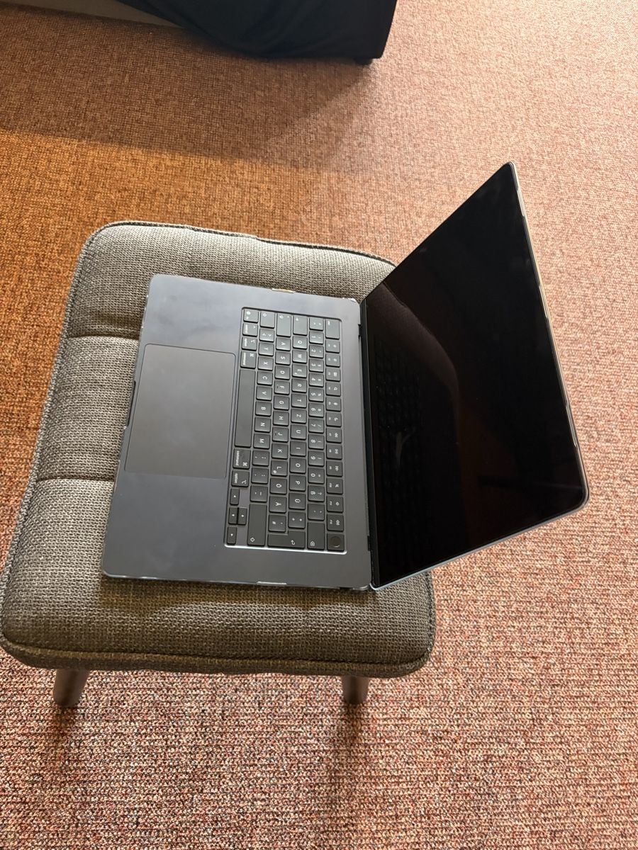 Apple Notebooks: Apple MacBook Air (15", Apple M4 Chip mit 10‑Core CPU  – Neu und originalverpackt aus Arosa von ben_mr7l 3