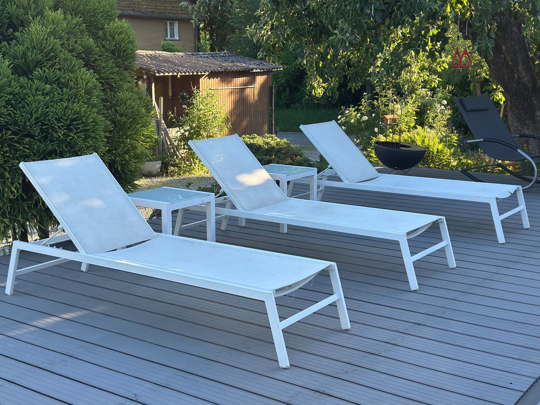 Sedie a sdraio: Garten Liegen inklusive Tische – Usato da Siegershausen venduto da Nanotop 2