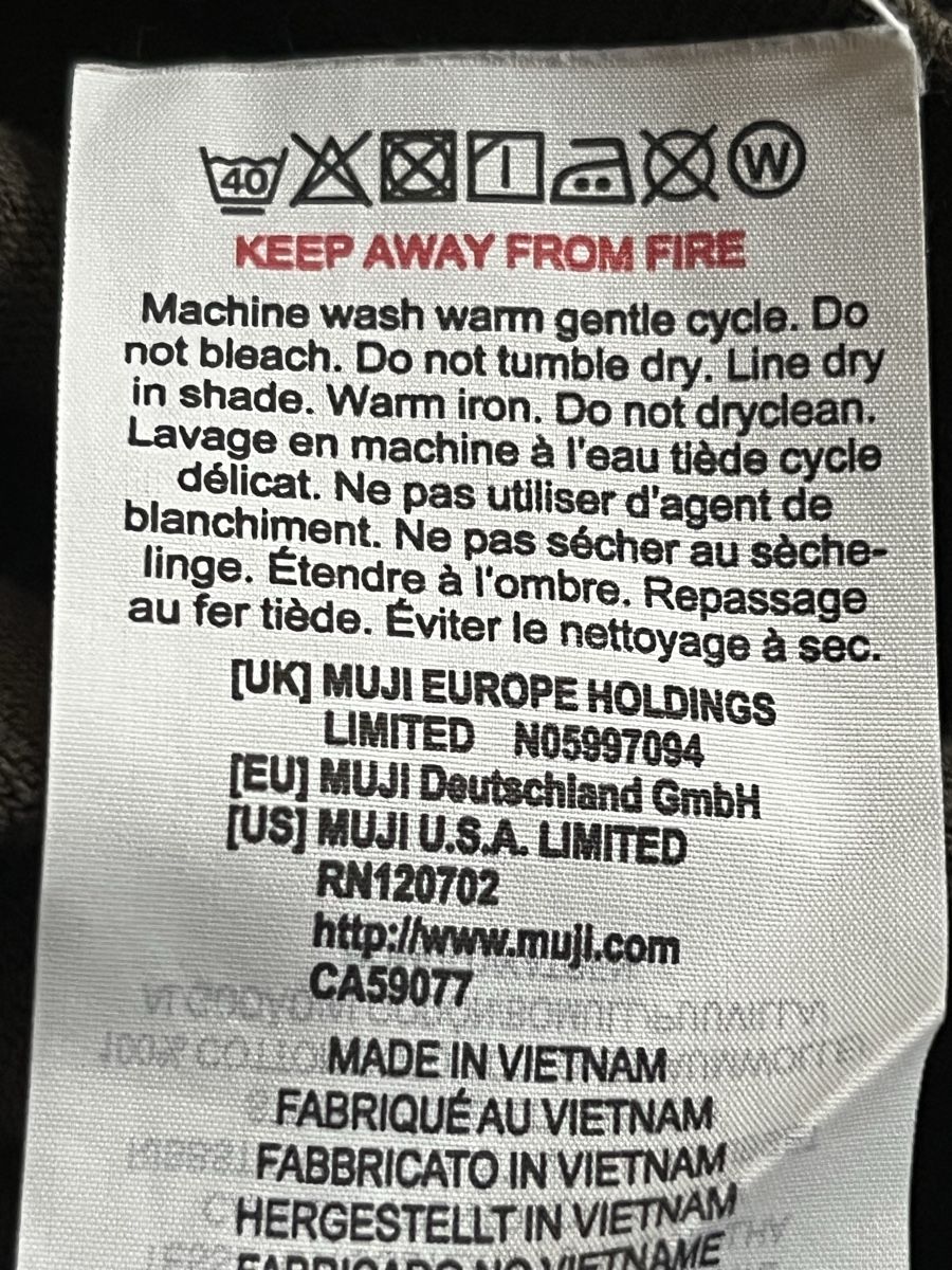 Muji T-shirt: T-shirt MUJI – Usato da Lausanne venduto da micou47 4