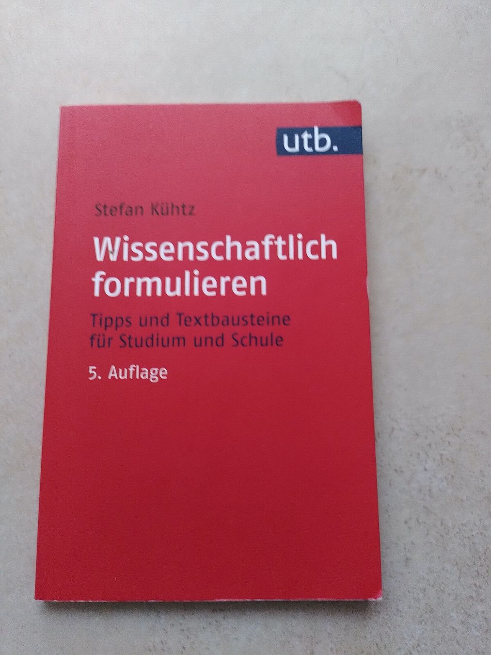 Libri: WISSENSCHAFTLICH FORMULIEREN/ STEFAN KÜHTZ – Usato da Brugg AG venduto da olamim