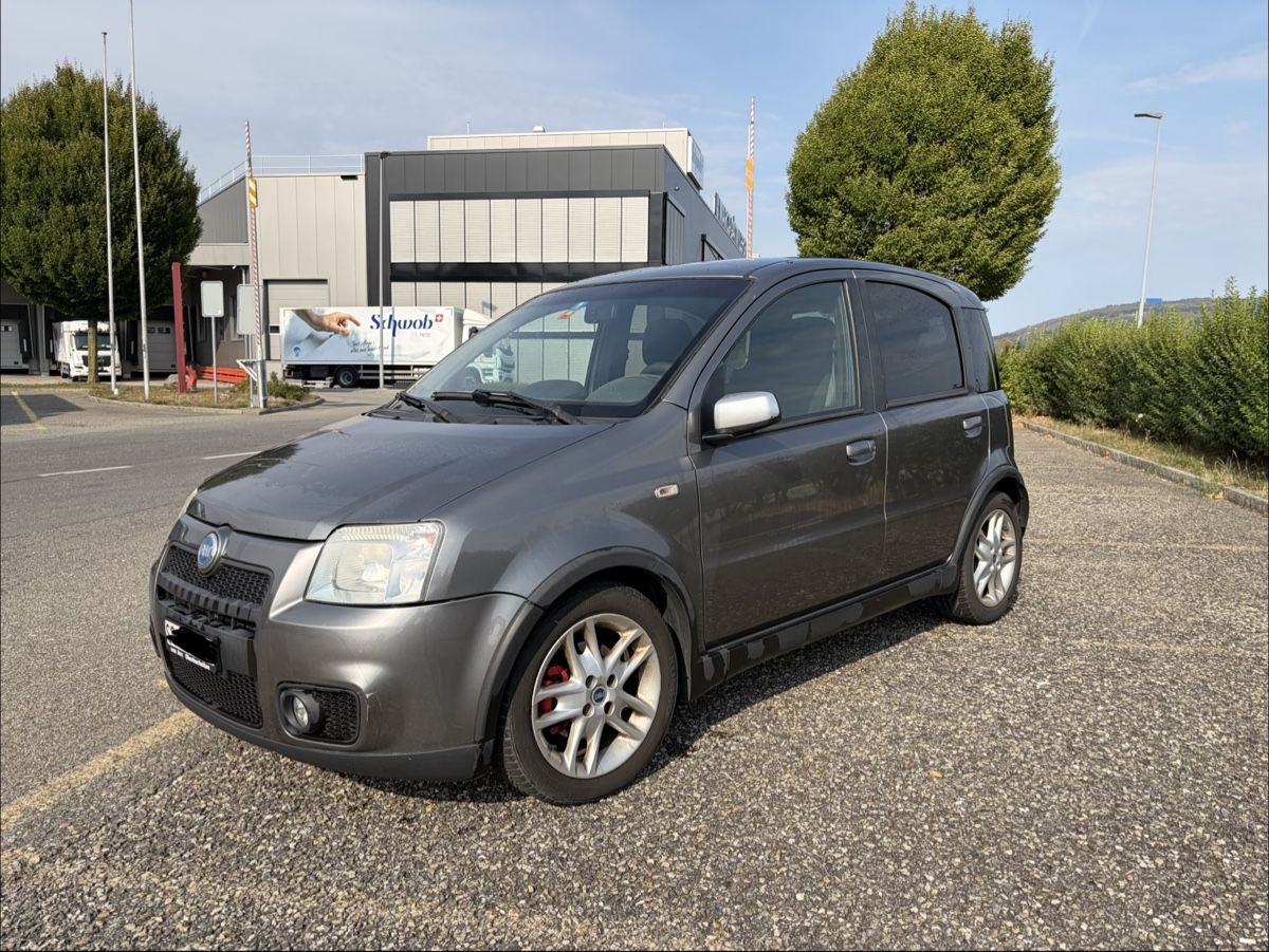 Fiat Autos: Fiat Panda 100 HP – D'occasion à Kappel SO par MiTrading