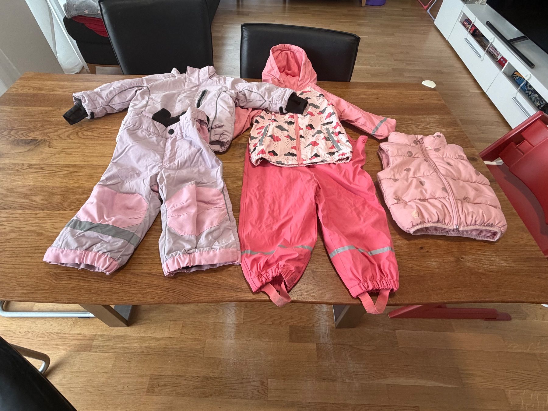 Kleiderpakete & -sets: Babykleider Gr.86 Herbst/Winter – Gebraucht aus Bad Zurzach von simba1995 5