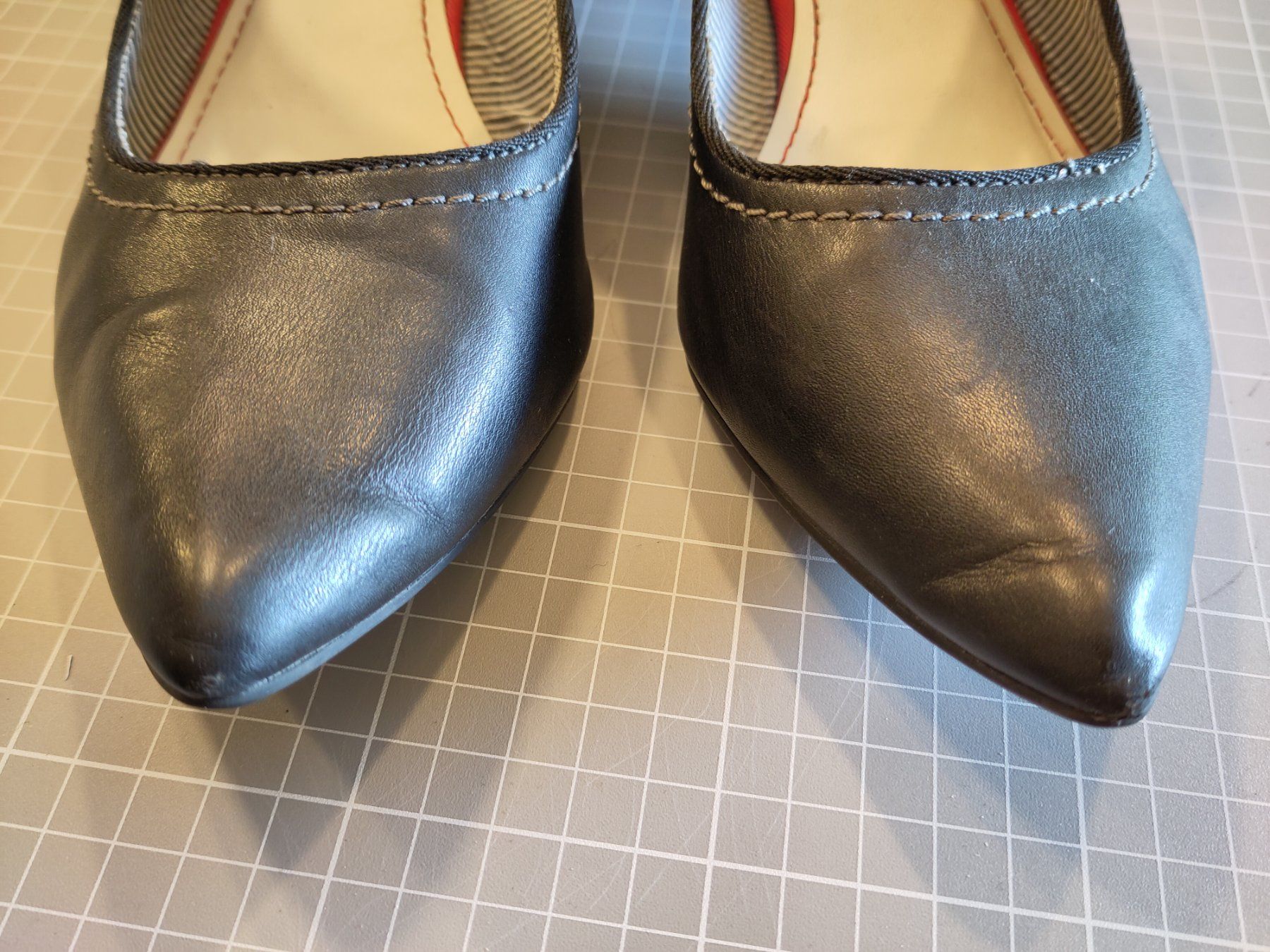 S.Oliver Scarpe da donna: Schwarze S.Oliver Schuhe, Pumps, Grösse 39 – Usato da Moosseedorf venduto da Smammut 3