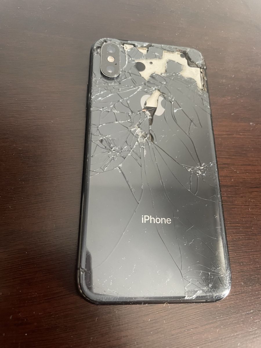Apple Telefoni cellulari / Smartphones: iPhone XS – Usato da Courtaman venduto da ale_5jxm 1