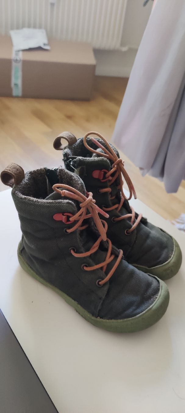 Wildling Schuhe für Jungen: Wildling Schuhe 23 – Gebraucht aus Basel von zsofia_boczan 1