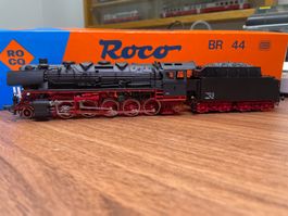 Roco BR 44 XXX in DC analog