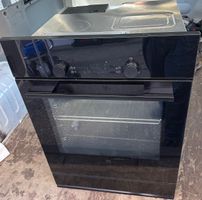 Backofen Zug V600 mit Wärmeschublade  Bj;2024