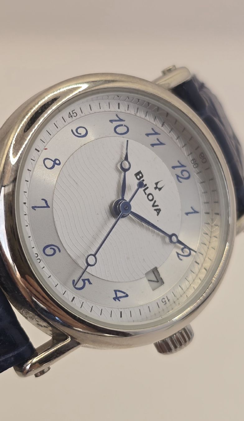 Bulova Montres: Bulova Quartz Date 32,3mm – D'occasion à Minusio par AGSuhren 4