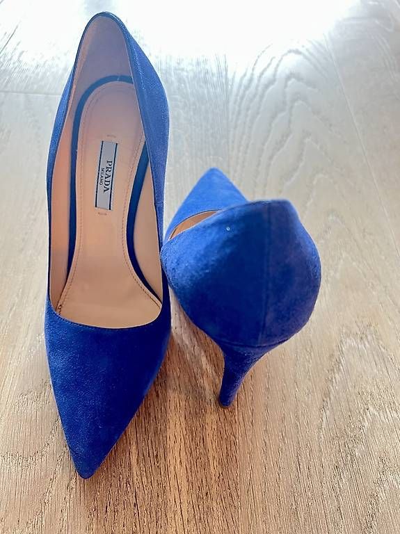 Scarpe da donna: Prada Pumps Wildleder Blau, Grösse 37 – Usato da Rorschach venduto da Iuliana03 1
