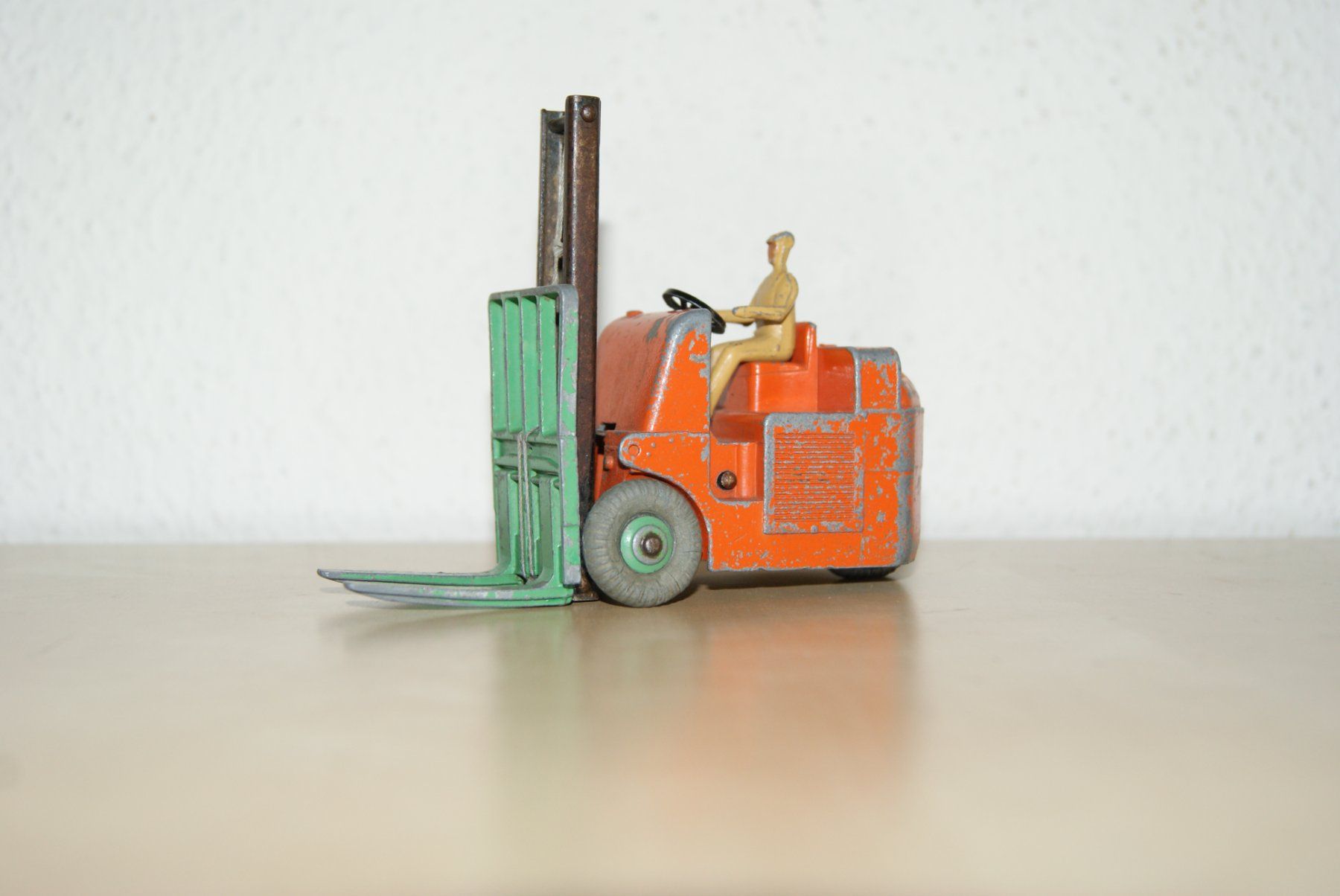 Dinky Toys Voitures modèles: DINKY Toys GABELSTAPLER COVENTRY CLIMAX – D'occasion à Zürich par Widi1 1