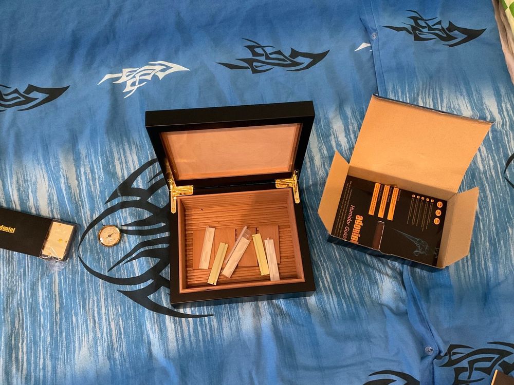 Adorini Humidor Torino Deluxe Kaufen auf Ricardo